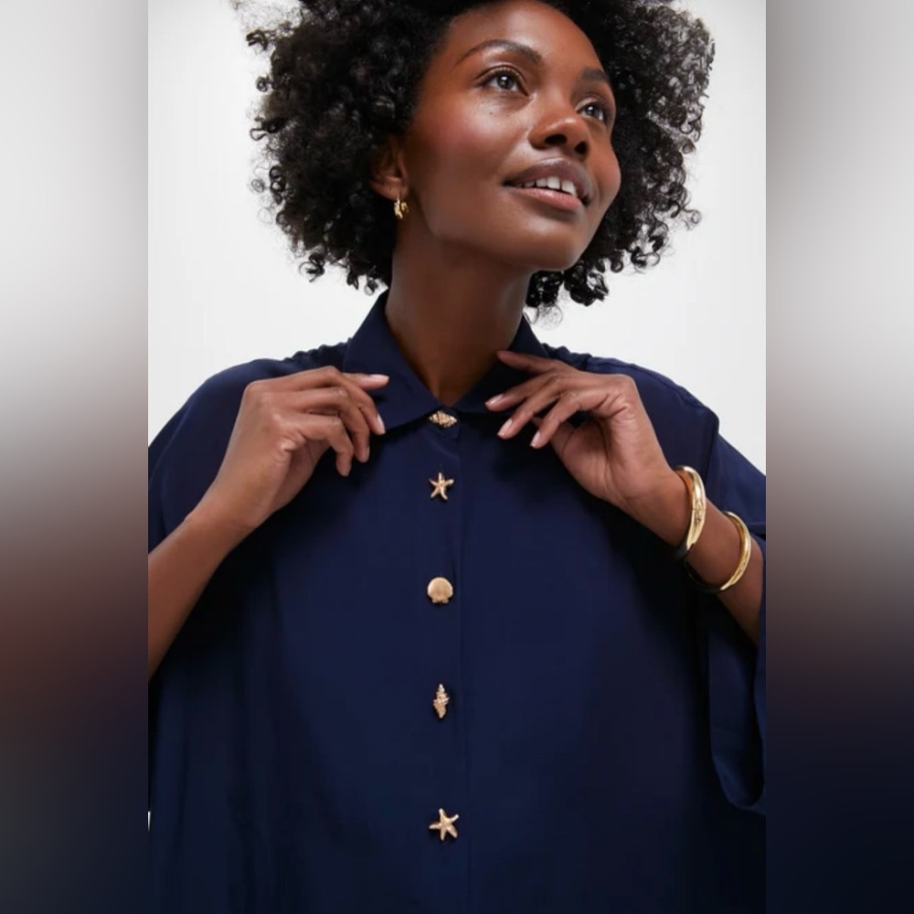 Tuckernuck Navy Viscose Charmeuse Nautilus Blouse | Gold Buttons | NWT | XS - Picture 2 of 9